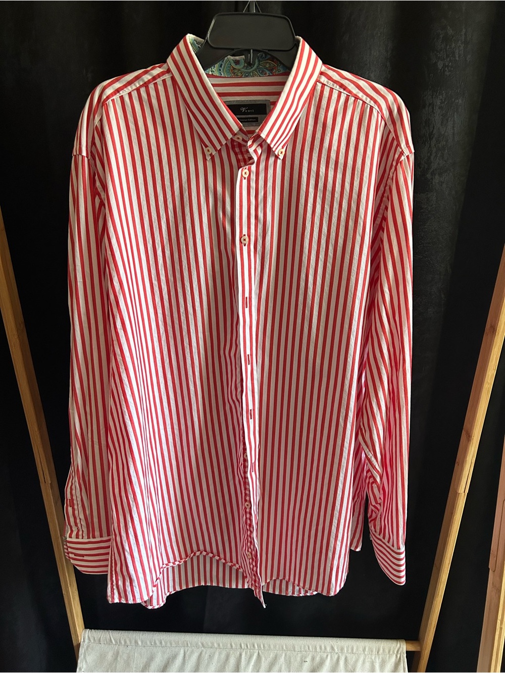 Ventti Red and White Vertical Stripe Button-Down Shirt